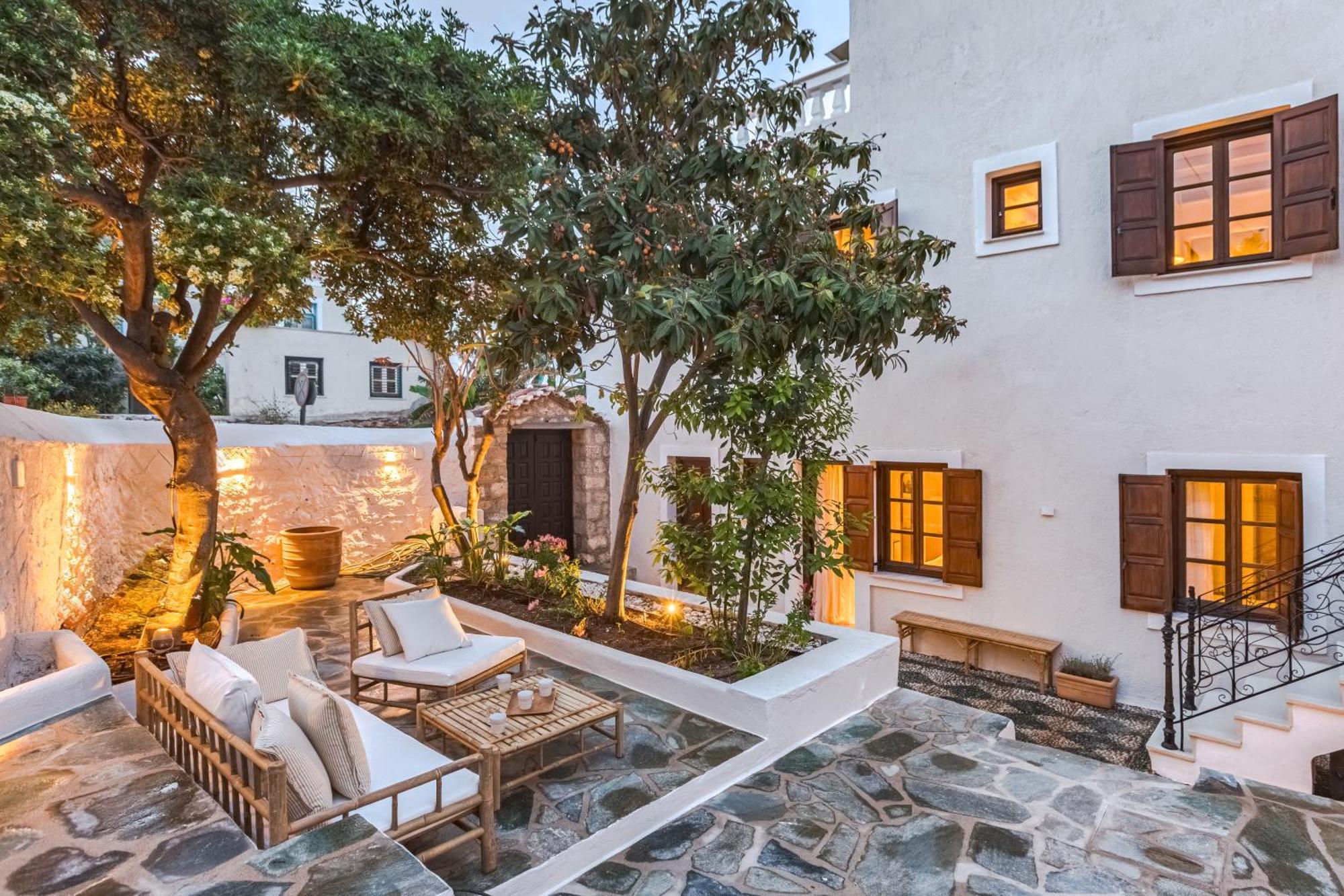 Teresa Spetses Hotel ภายนอก รูปภาพ